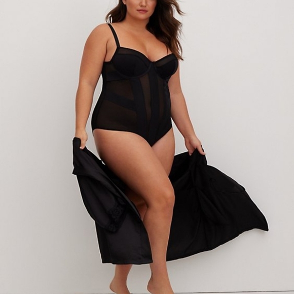 Torrid Mesh body Suit BNWT size 3 - Picture 1 of 5